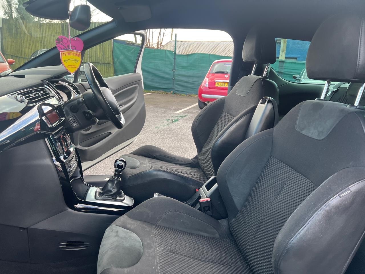 Used Citroen DS3 2014 for sale - 77555470: Photo 18