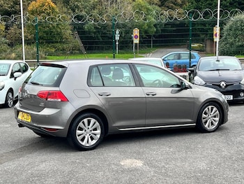 Used Volkswagen Golf 2014 for sale - 78883896: Photo