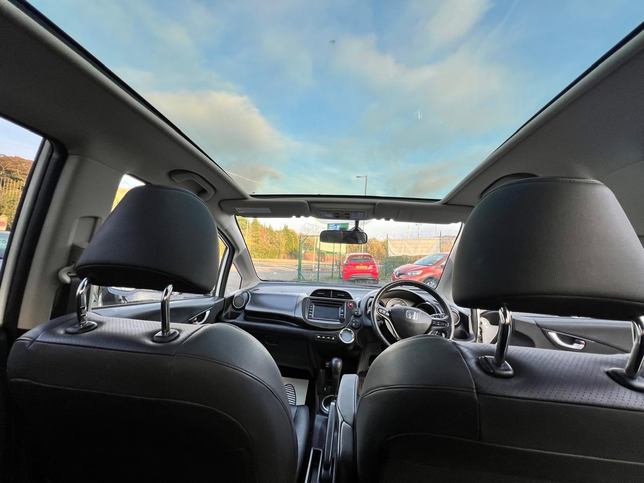 Used Honda Jazz 2012 for sale - 76491833: Photo 14