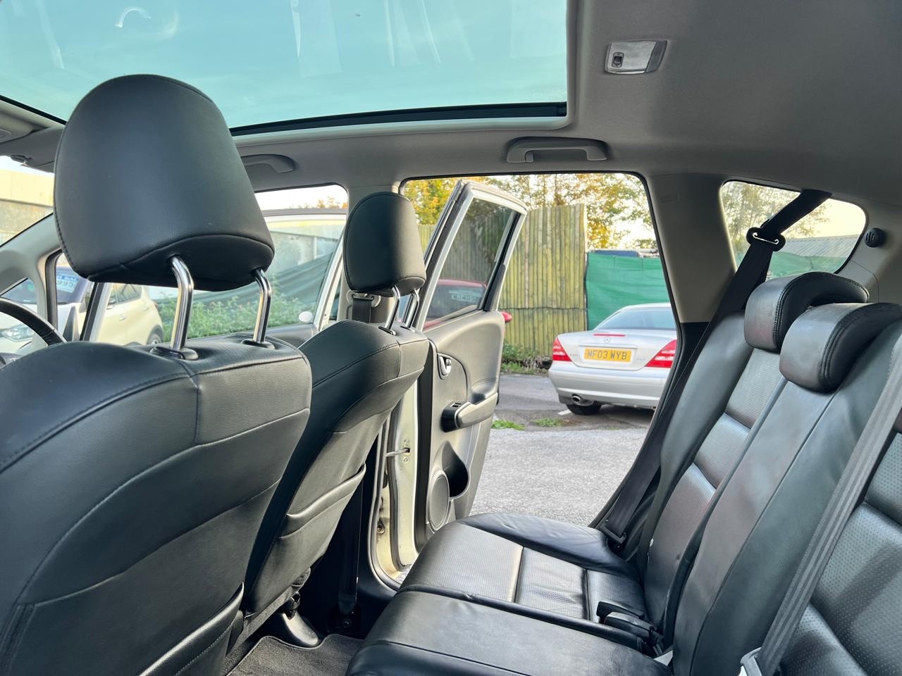 Used Honda Jazz 2012 for sale - 76491833: Photo 16