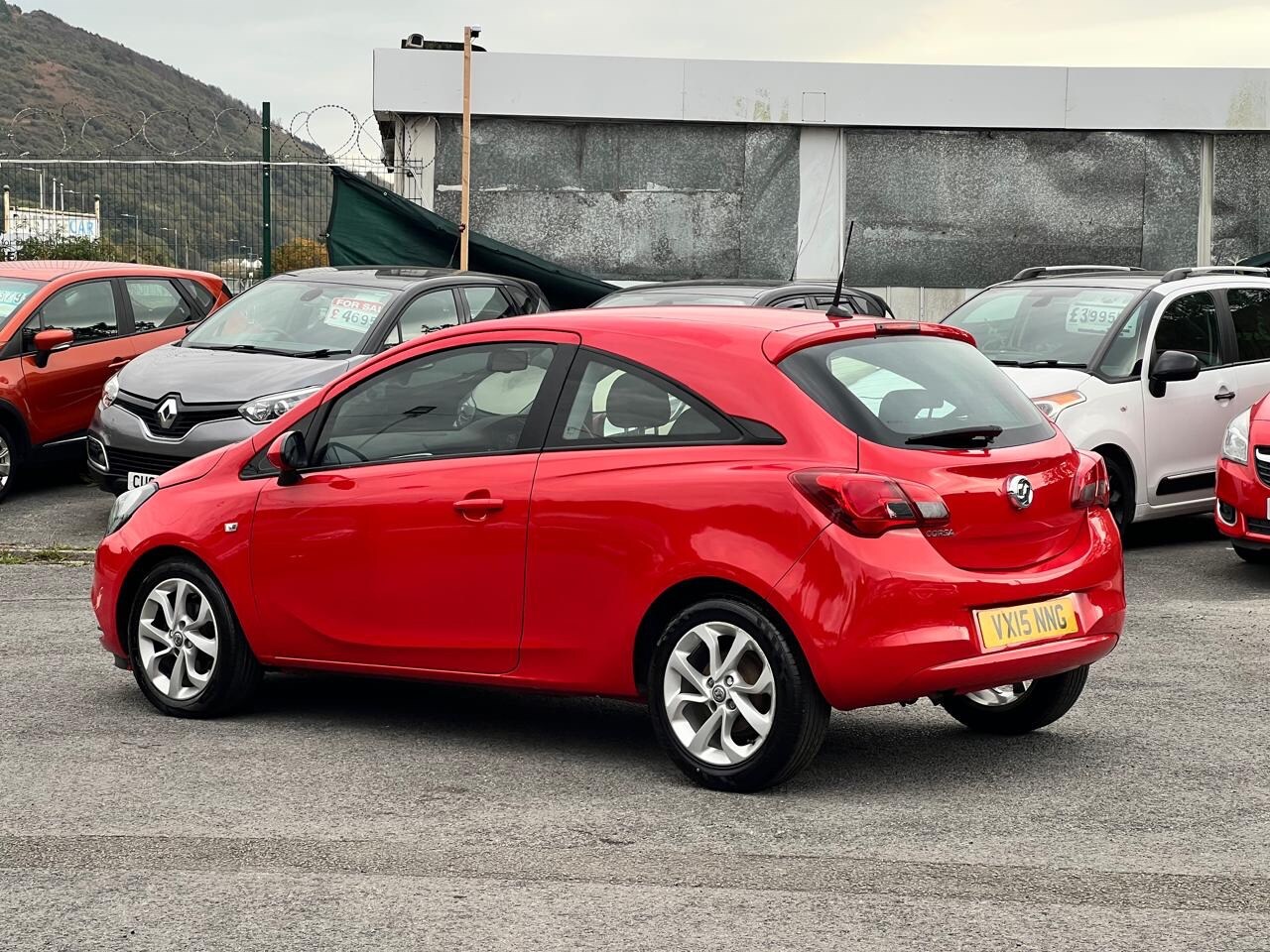 Used Vauxhall Corsa 2015 for sale - 76135830: Photo 8