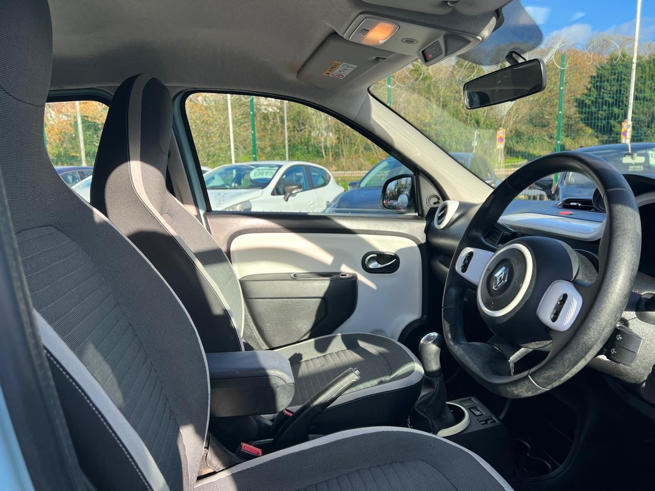 Used Renault Twingo 2015 for sale - 76762270: Photo 11