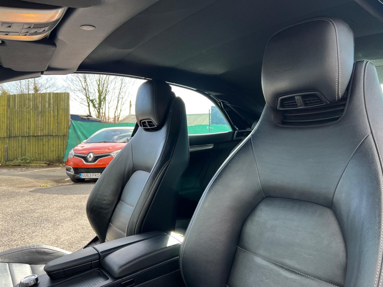 Used Mercedes-Benz E Class 2013 for sale - 77974761: Photo 22