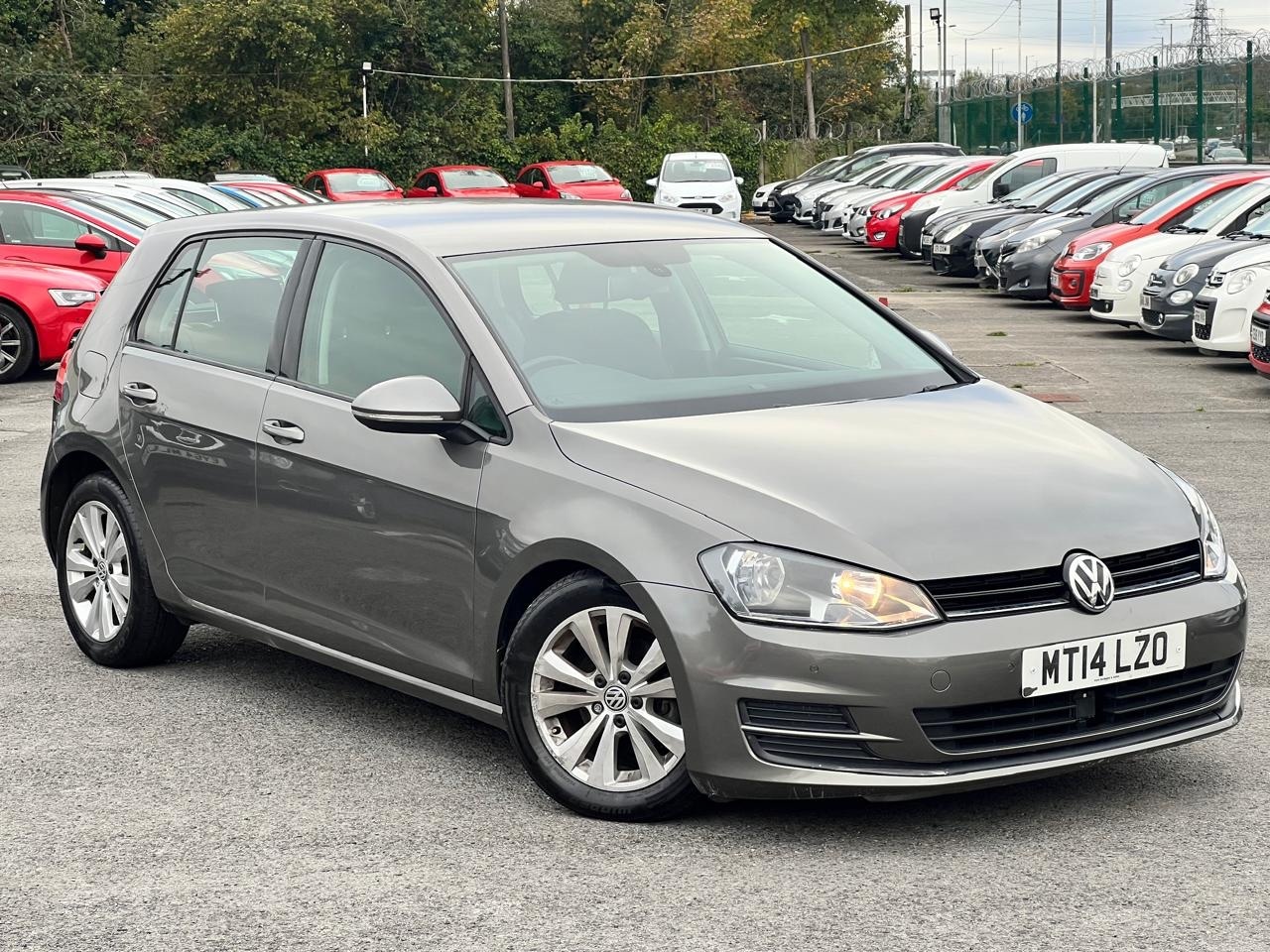 Used Volkswagen Golf 2014 for sale - 76403191: Photo 1