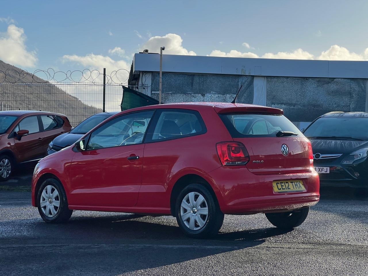 Used Volkswagen Polo 2012 for sale - 77233827: Photo 9