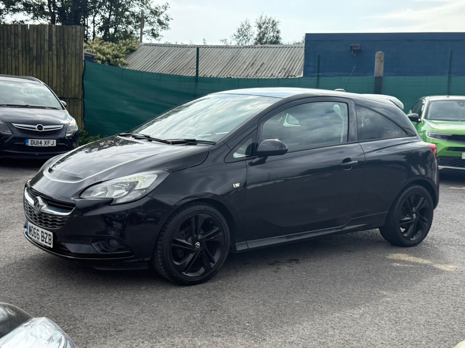 Used Vauxhall Corsa 2017 for sale - 76437104: Photo 1
