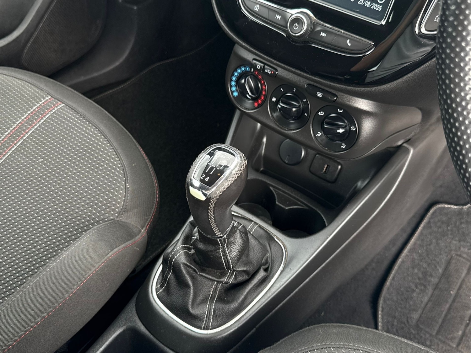 Used Vauxhall Corsa 2017 for sale - 76437104: Photo 11