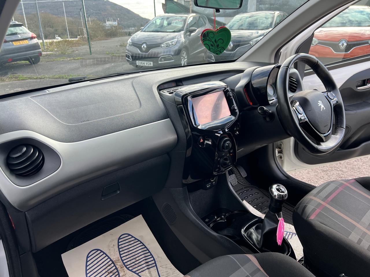 Used Peugeot 108 2014 for sale - 77832027: Photo 10