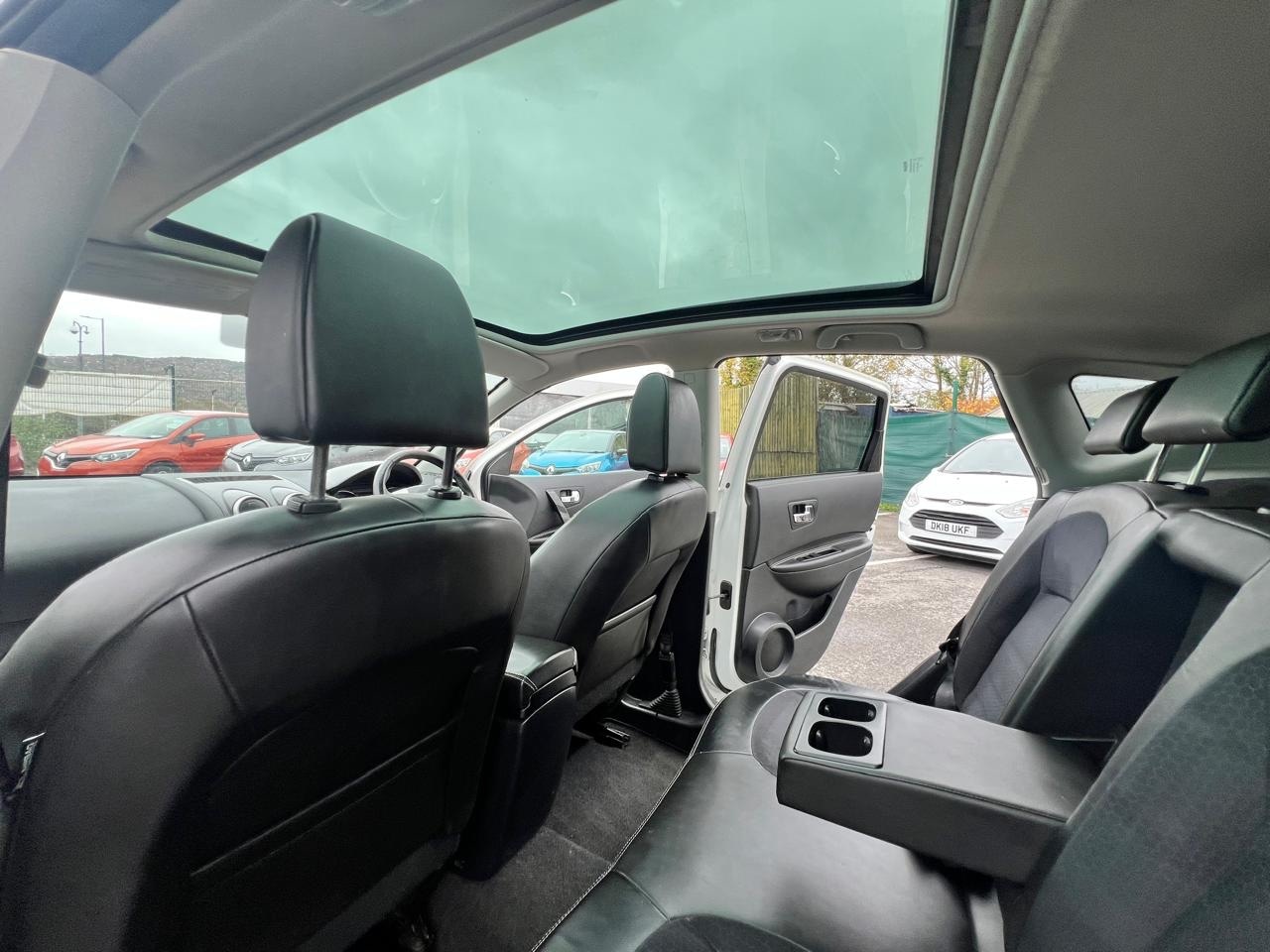 Used Nissan Qashqai 2013 for sale - 76544371: Photo 12