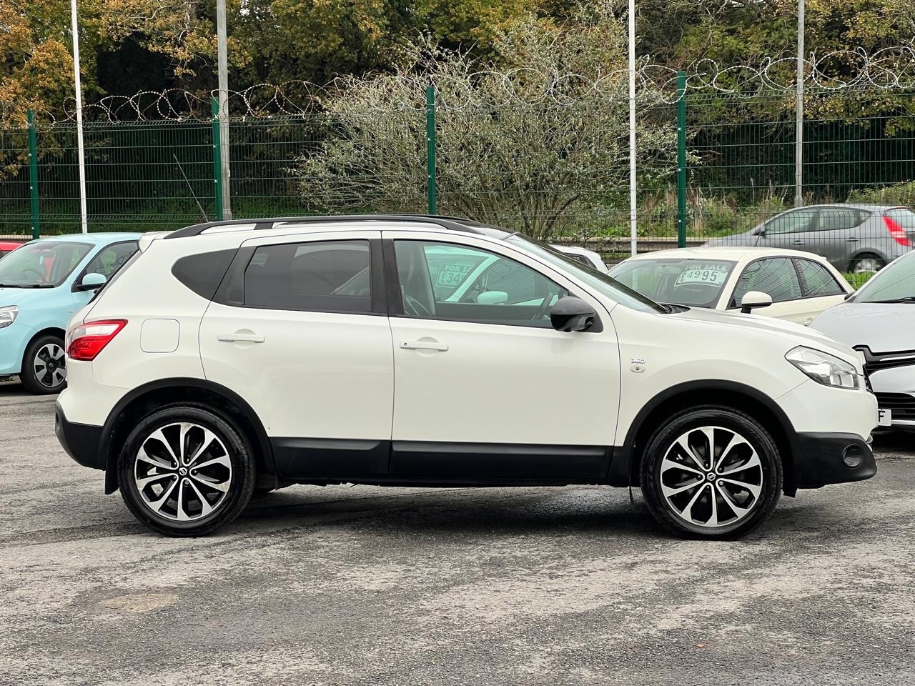 Used Nissan Qashqai 2013 for sale - 76544371: Photo 3