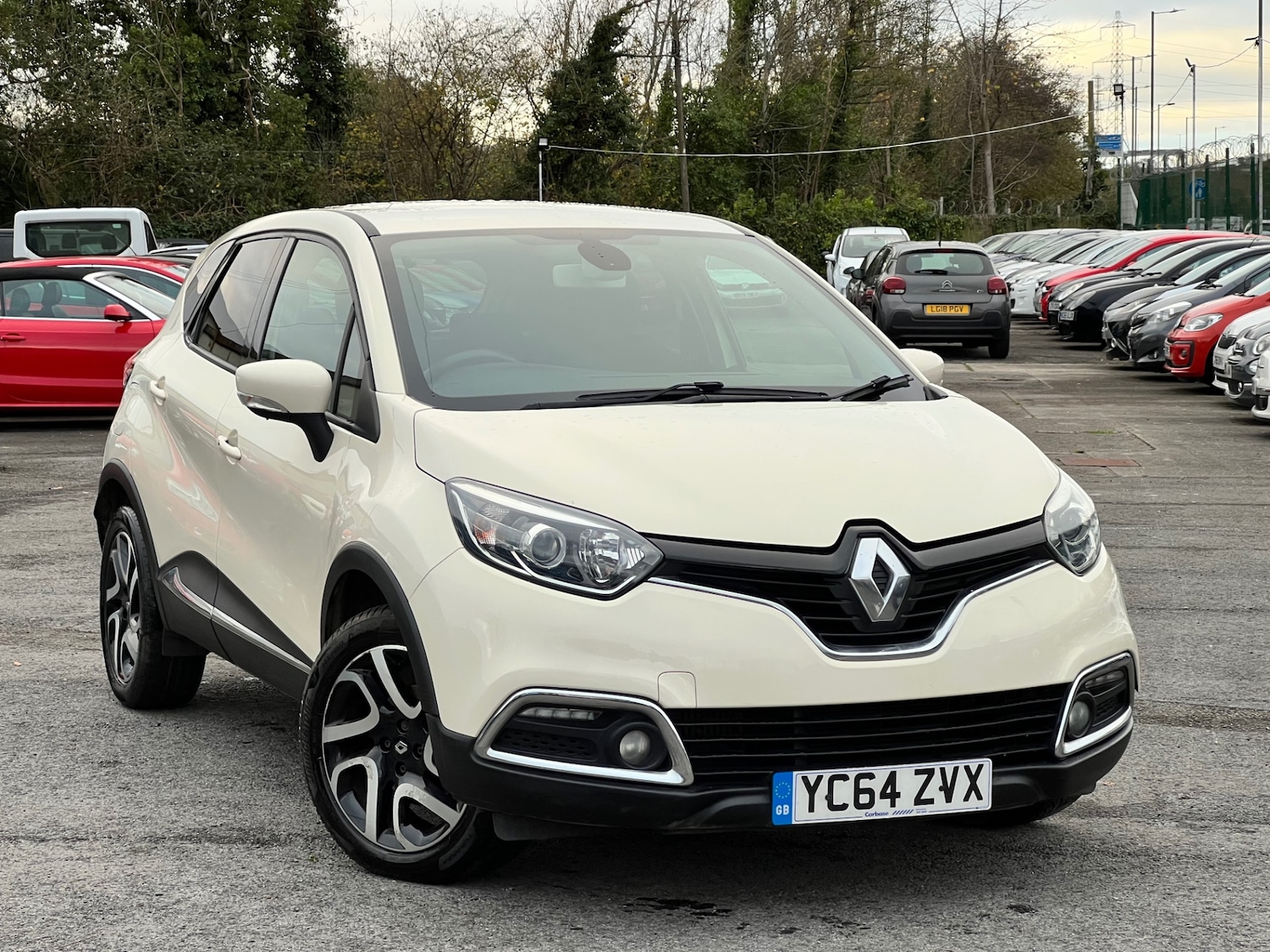Used Renault Captur 2014 for sale - 76590224: Photo 1