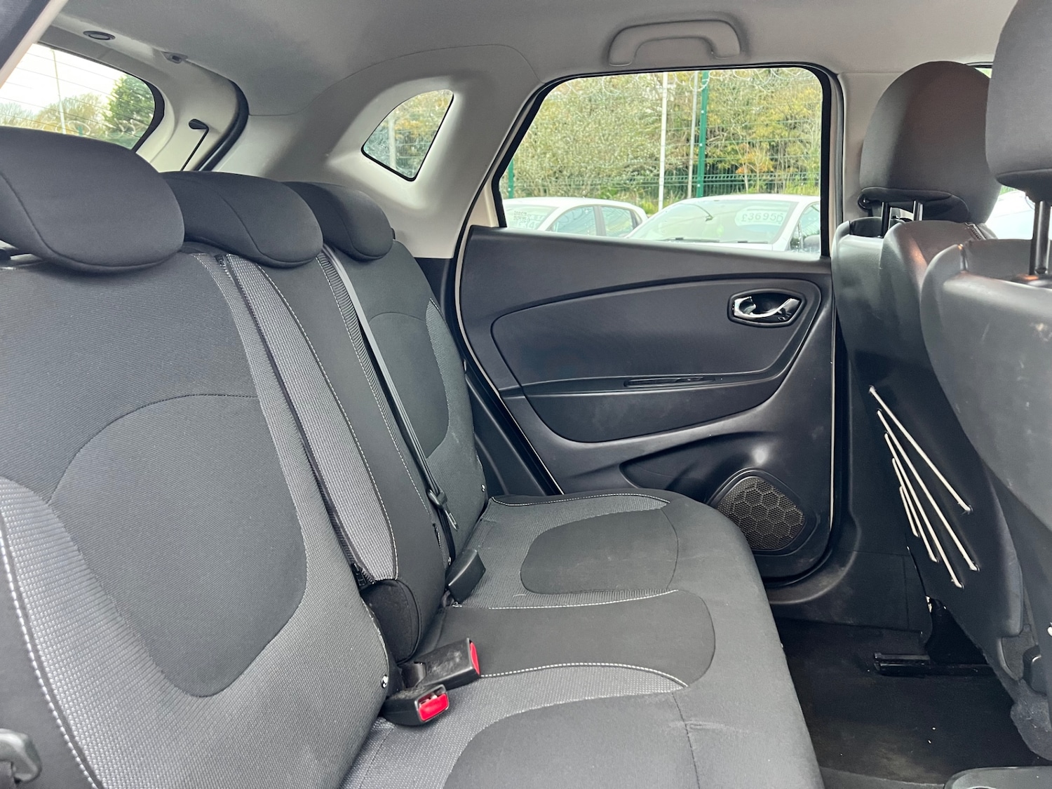 Used Renault Captur 2014 for sale - 76590224: Photo 13