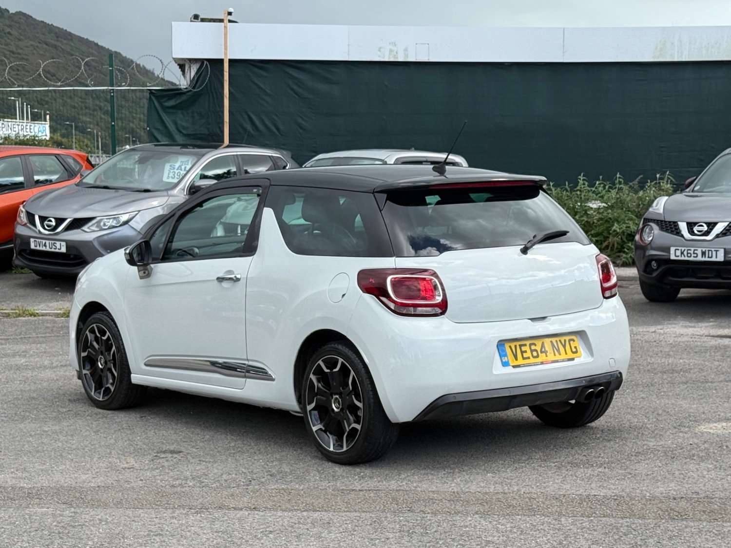 Vehicle 6