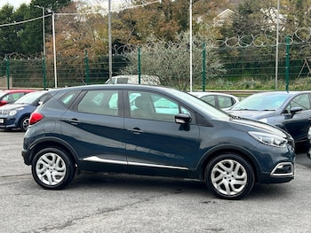 Used Renault Captur 2017 for sale - 76599969: Photo