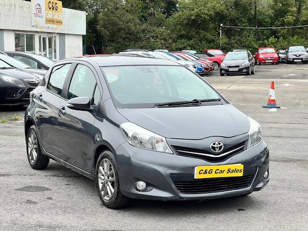 Used Toyota Yaris 2014 for sale - 76012053: Photo 1