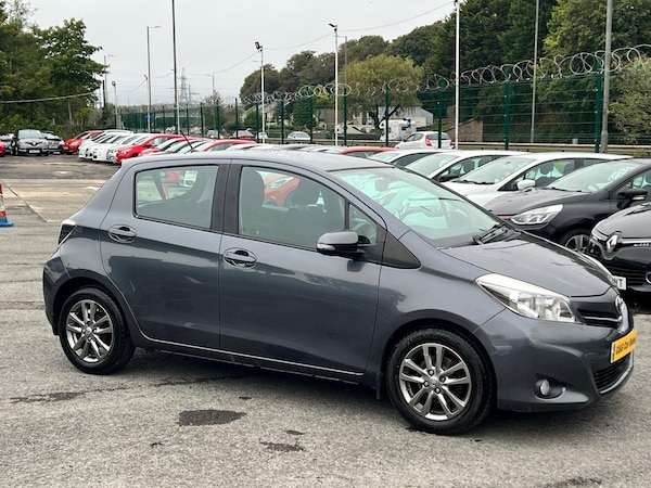 Used Toyota Yaris 2014 for sale - 76012053: Photo 3