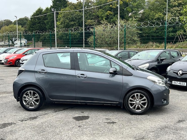 Used Toyota Yaris 2014 for sale - 76012053: Photo 4