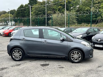 Used Toyota Yaris 2014 for sale - 76012053: Photo 4