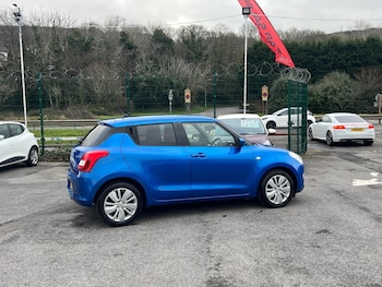 Used Suzuki Swift 2018 for sale - 77406550: Photo