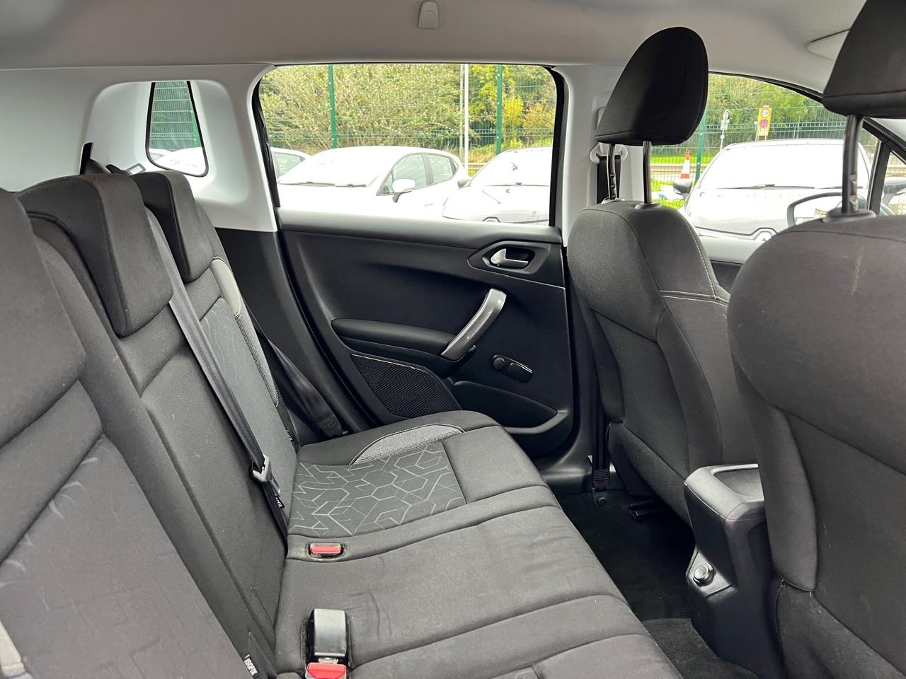 Used Peugeot 2008 2016 for sale - 78081965: Photo 17