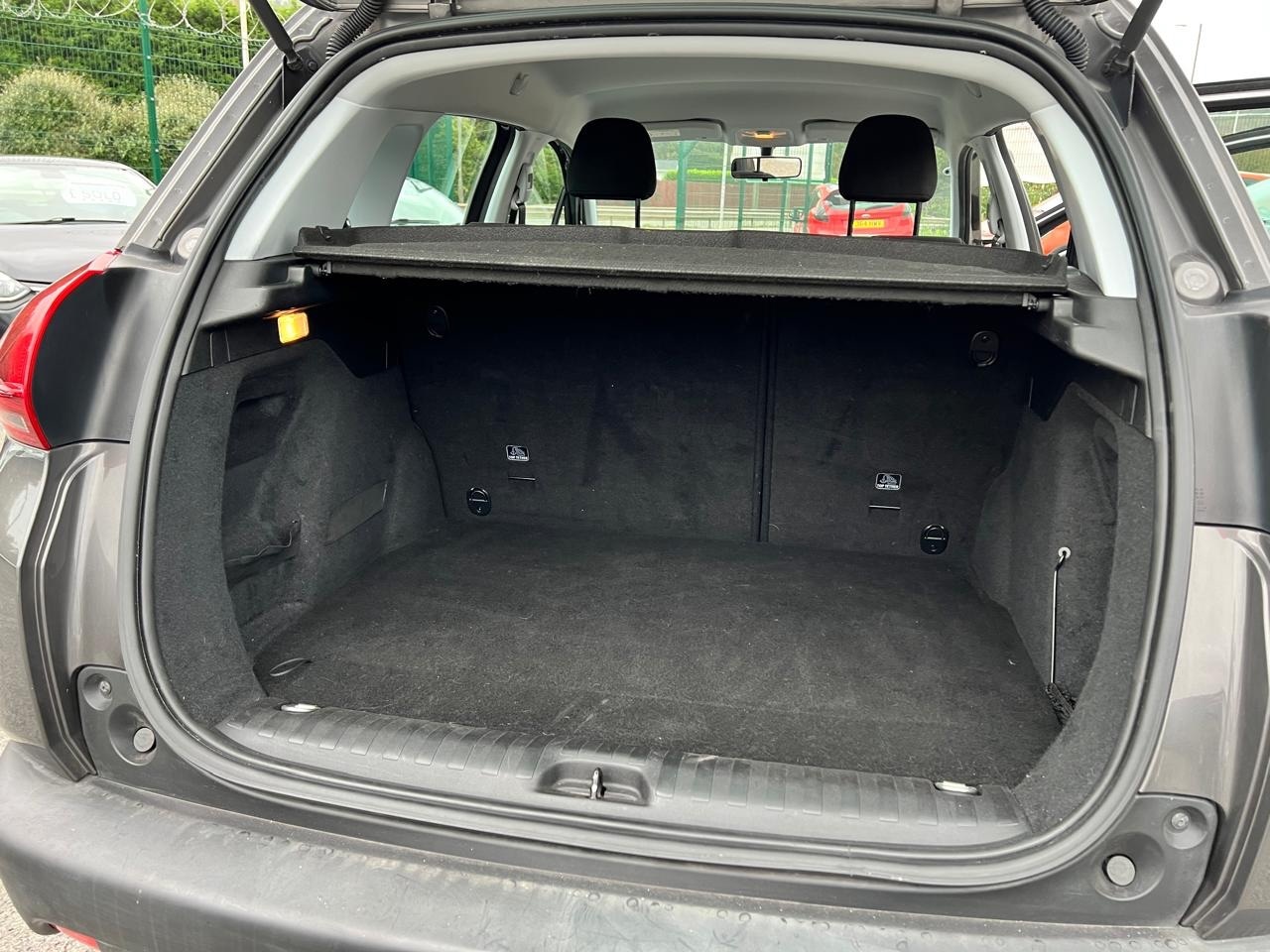 Used Peugeot 2008 2016 for sale - 78081965: Photo 20