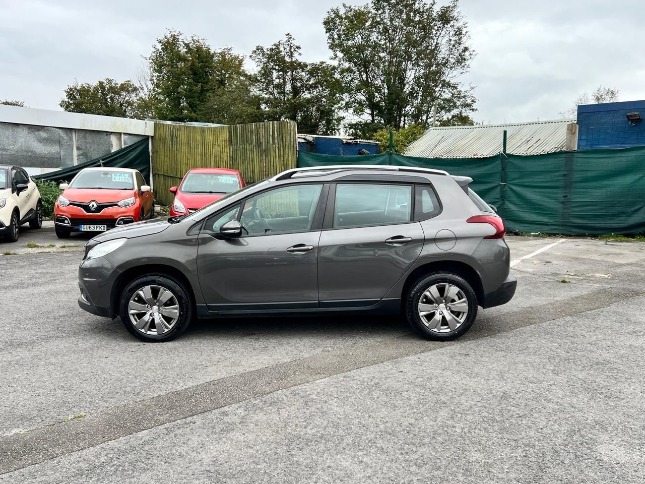 Used Peugeot 2008 2016 for sale - 78081965: Photo 7