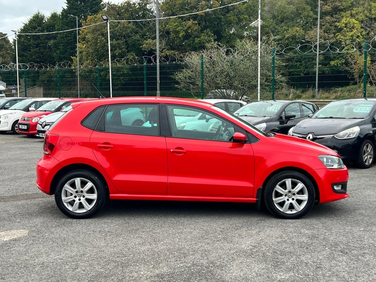 Used Volkswagen Polo 2014 for sale - 78163823: Photo 3