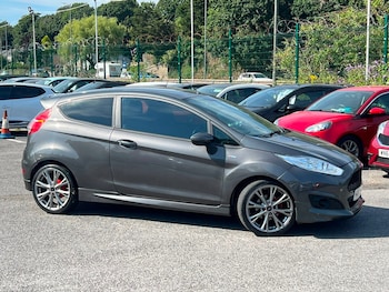 Used Ford Fiesta 2016 for sale - 79327079: Photo