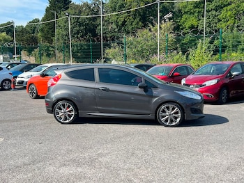 Used Ford Fiesta 2016 for sale - 79327079: Photo
