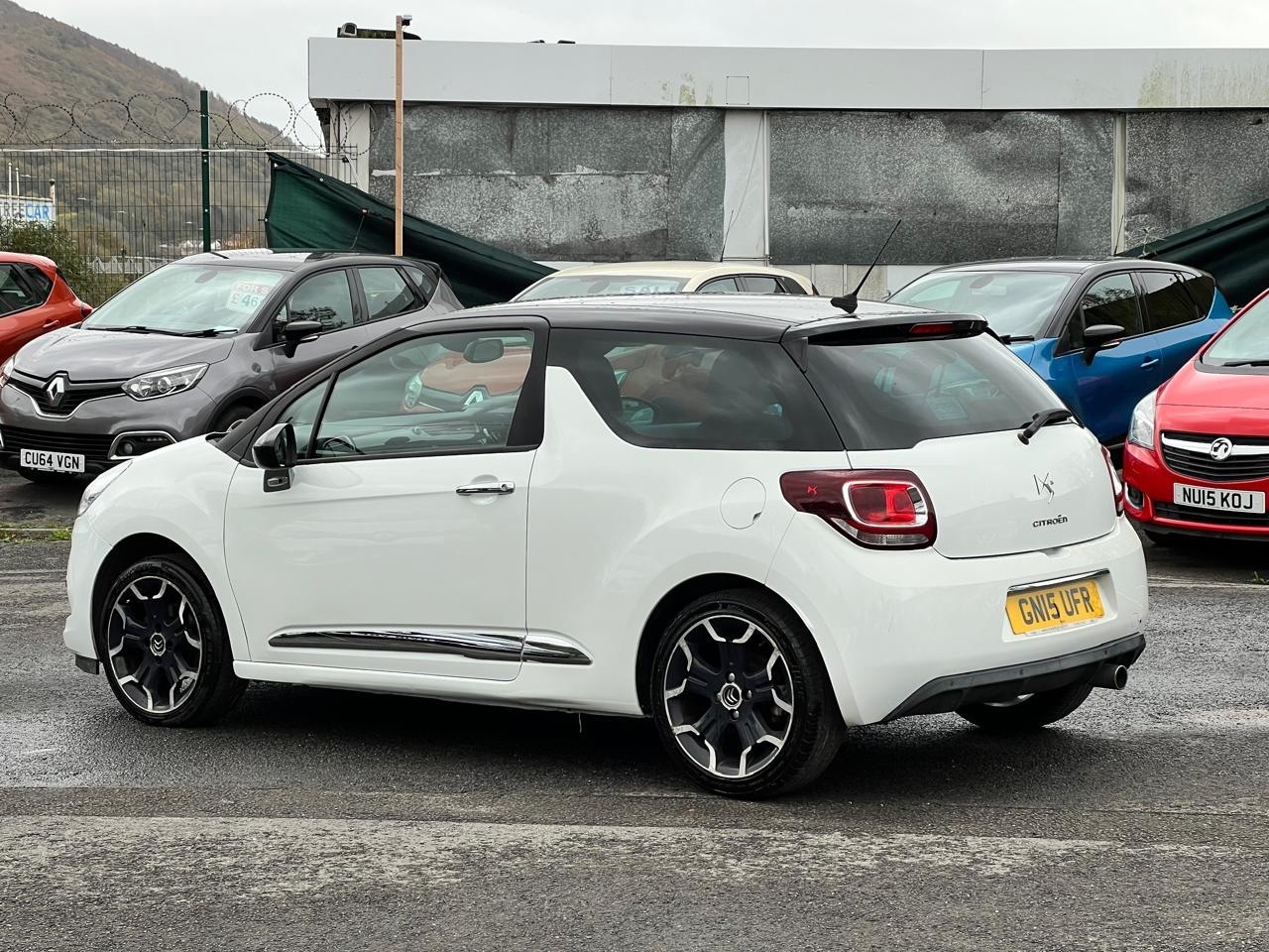 Used Citroen DS3 2015 for sale - 77283957: Photo 5