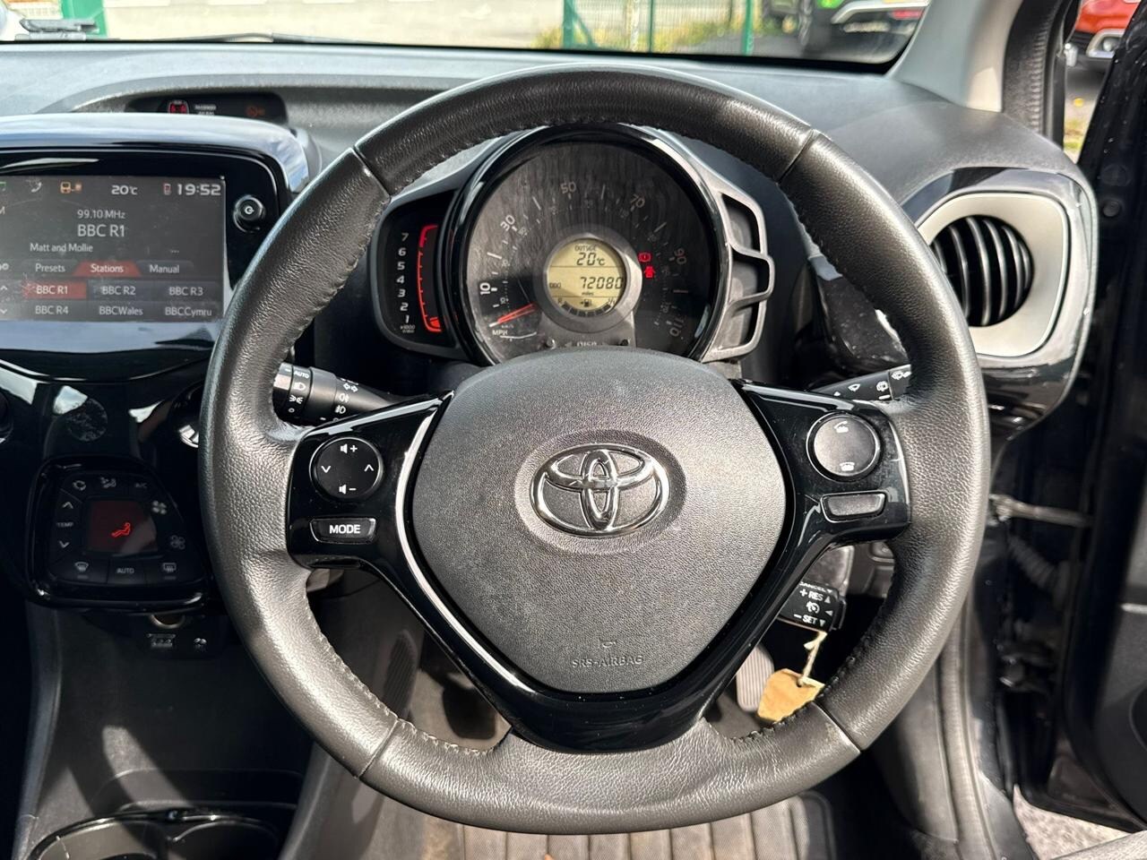 Used Toyota AYGO 2015 for sale - 78123526: Photo 14