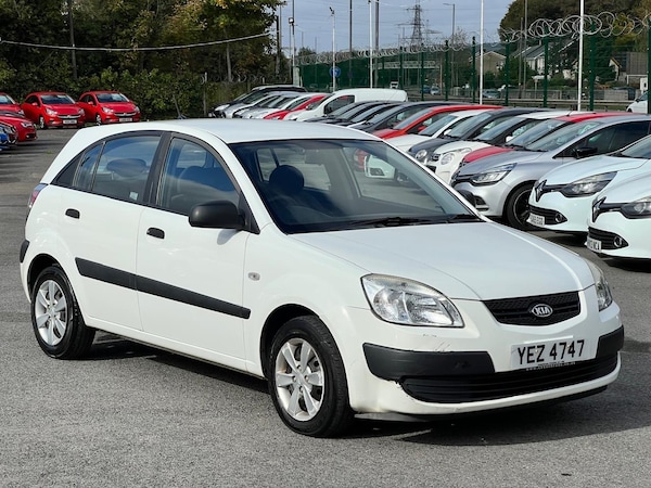 Used Kia Rio 2009 for sale - 76317470: Photo 4
