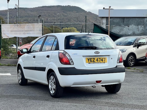 Used Kia Rio 2009 for sale - 76317470: Photo 7