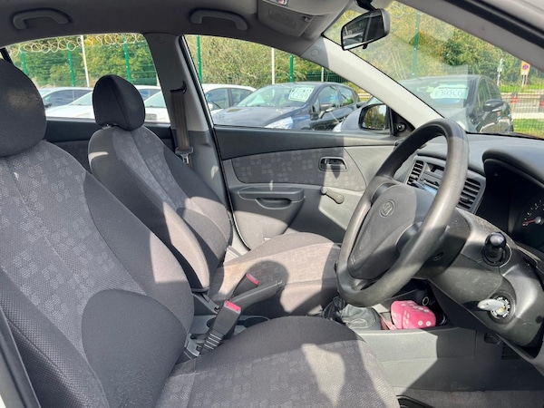 Used Kia Rio 2009 for sale - 76317470: Photo 8