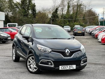 Used Renault Captur 2017 for sale - 79746524: Photo