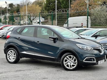 Used Renault Captur 2017 for sale - 79746524: Photo