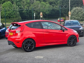 Used Ford Fiesta 2015 for sale - 78476908: Photo