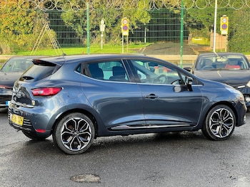 Used Renault Clio 2019 for sale - 76403181: Photo