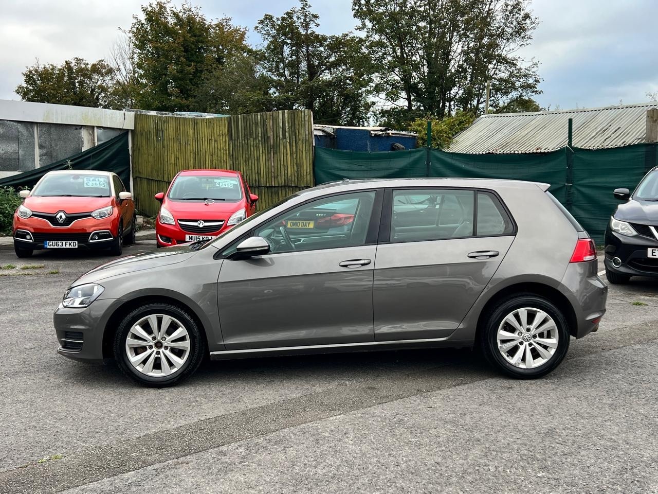 Used Volkswagen Golf 2014 for sale - 77845224: Photo 19