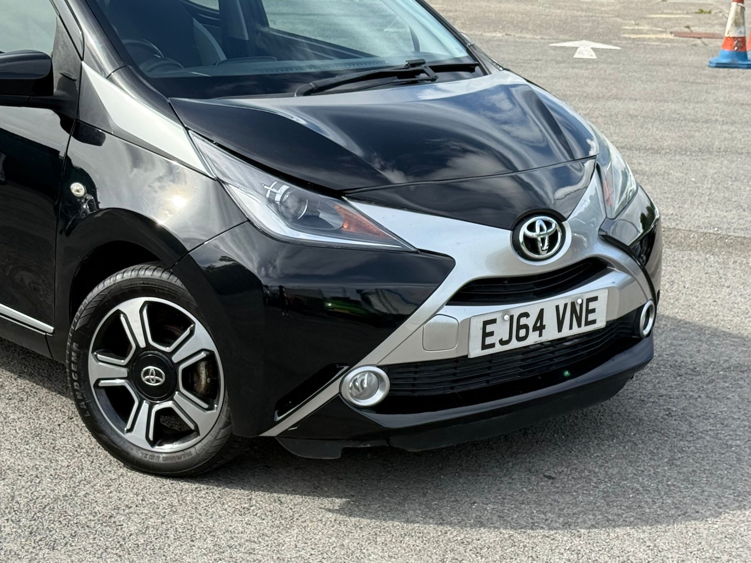 Used Toyota AYGO 2015 for sale - 77207569: Photo 3