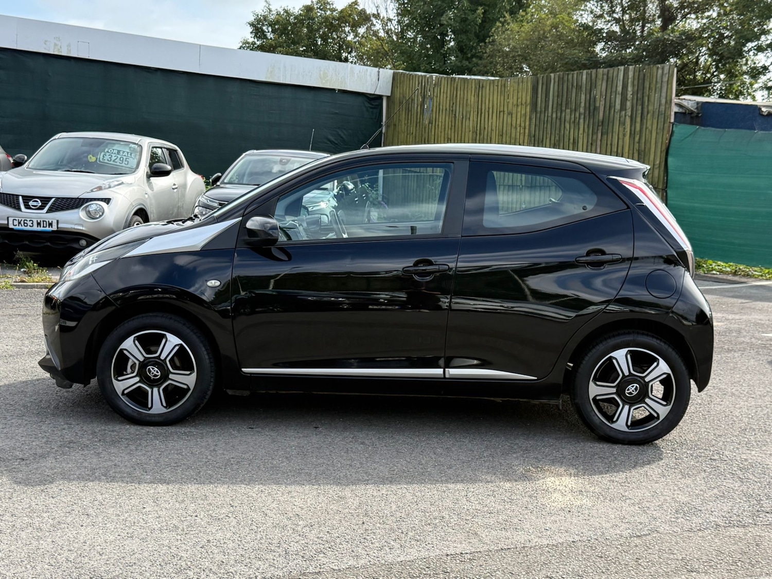 Used Toyota AYGO 2015 for sale - 77207569: Photo 5