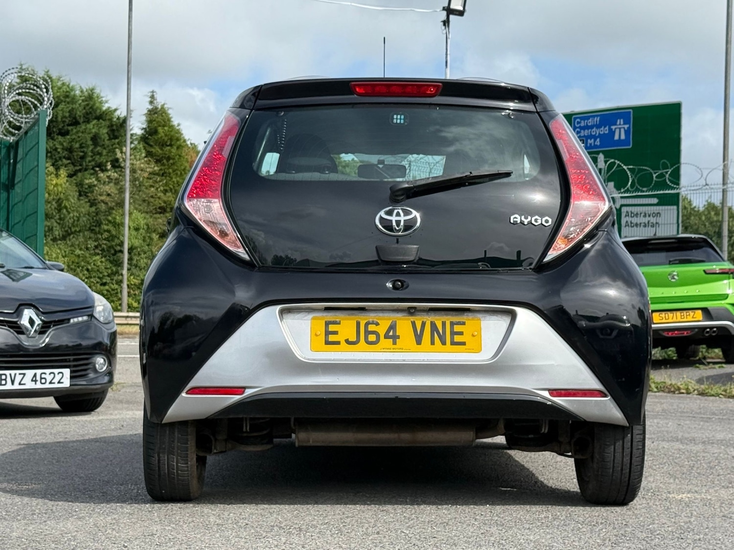 Used Toyota AYGO 2015 for sale - 77207569: Photo 8