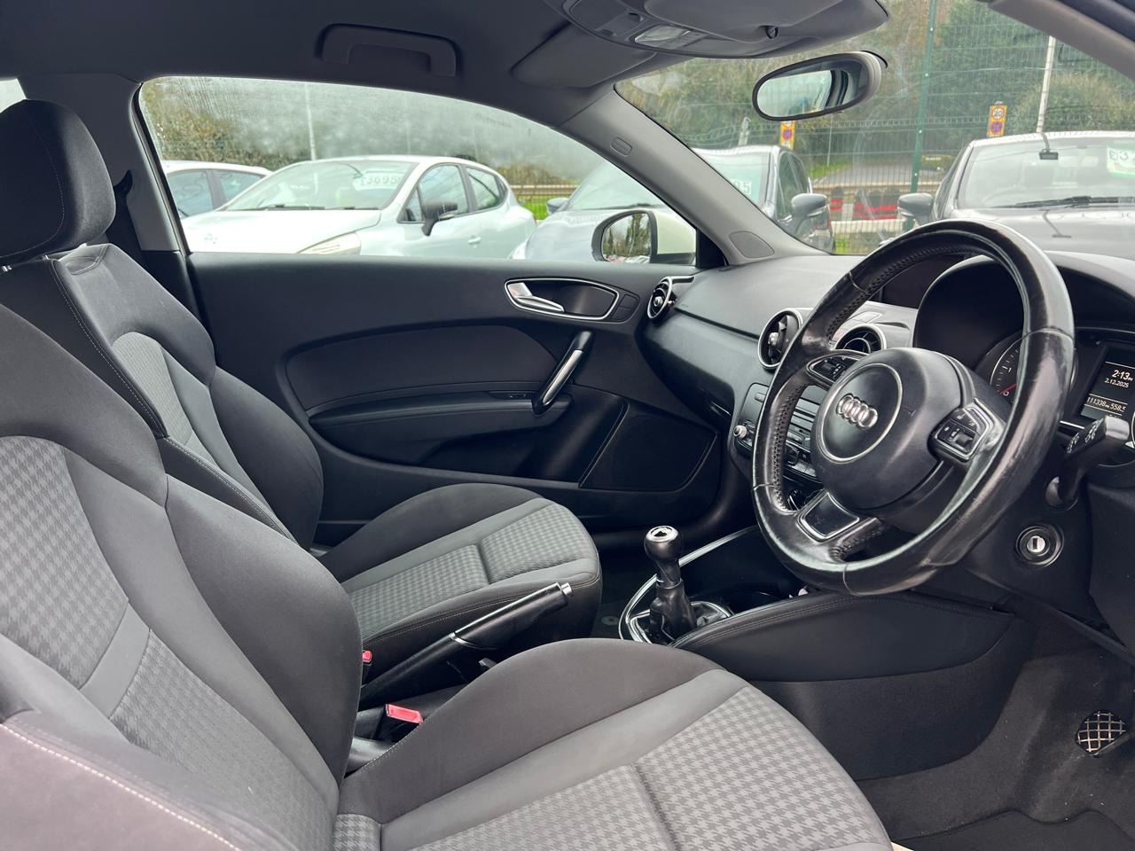 Used Audi A1 2011 for sale - 76807336: Photo 12