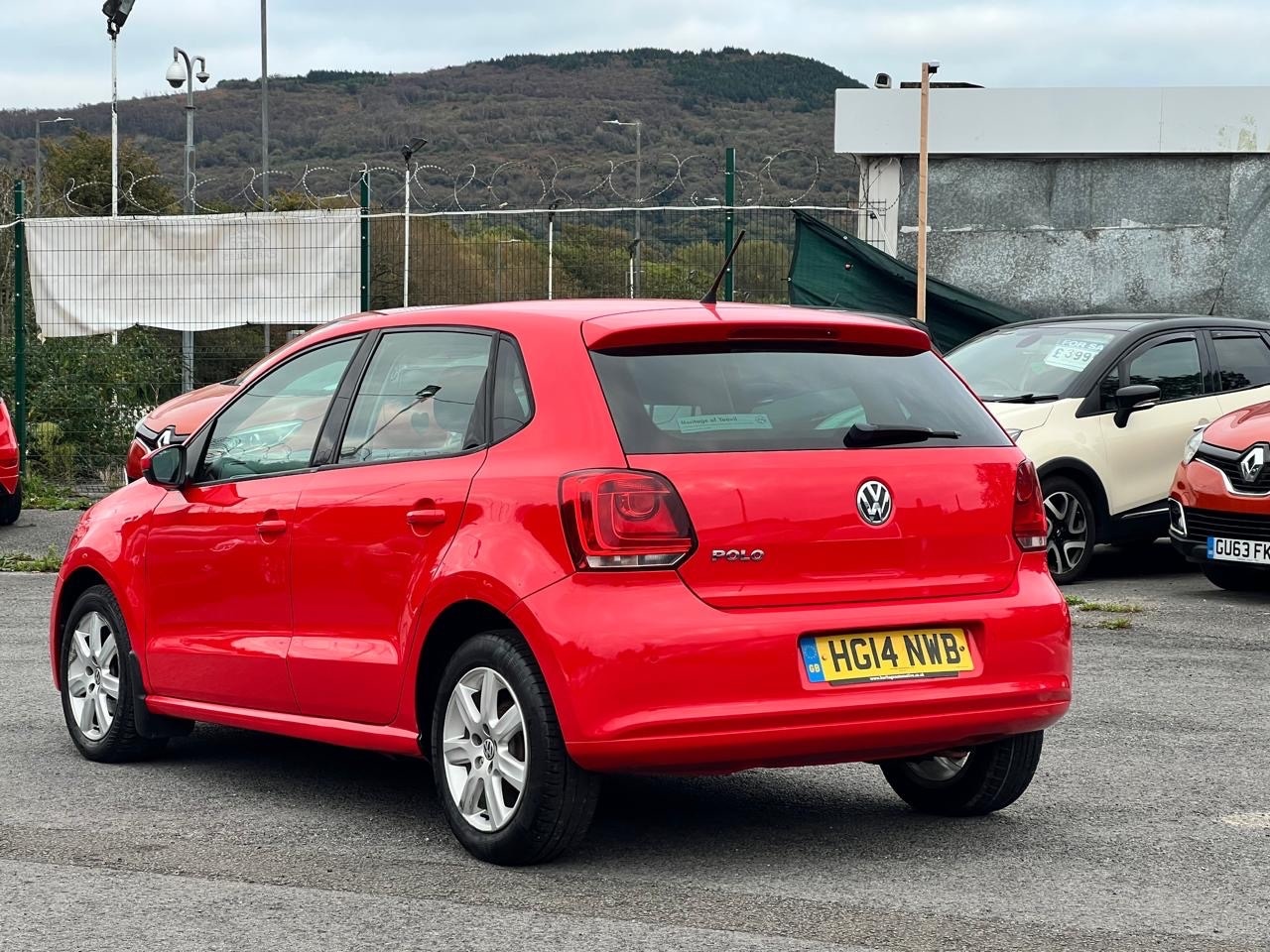 Used Volkswagen Polo 2014 for sale - 77062240: Photo 7