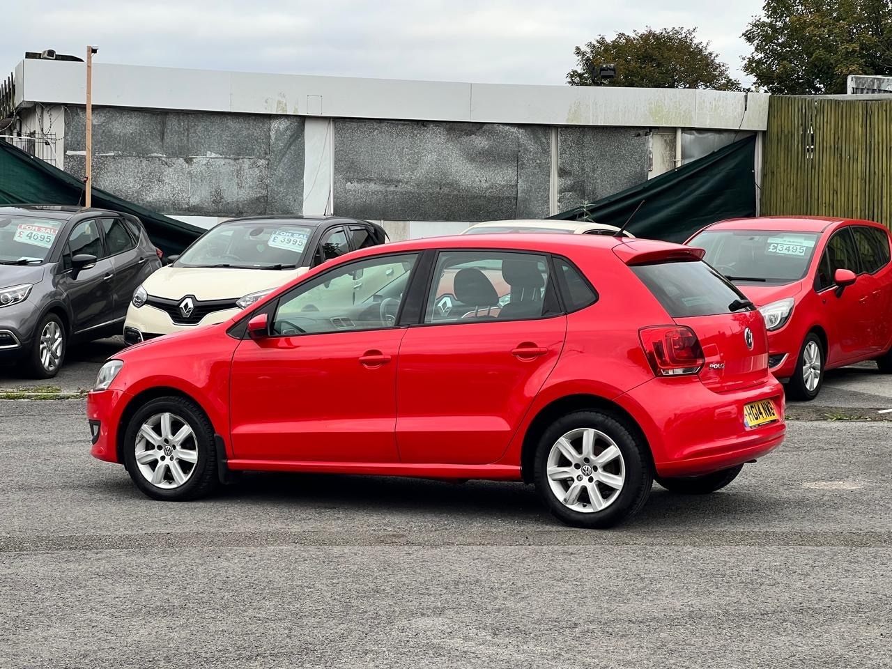 Used Volkswagen Polo 2014 for sale - 77062240: Photo 8