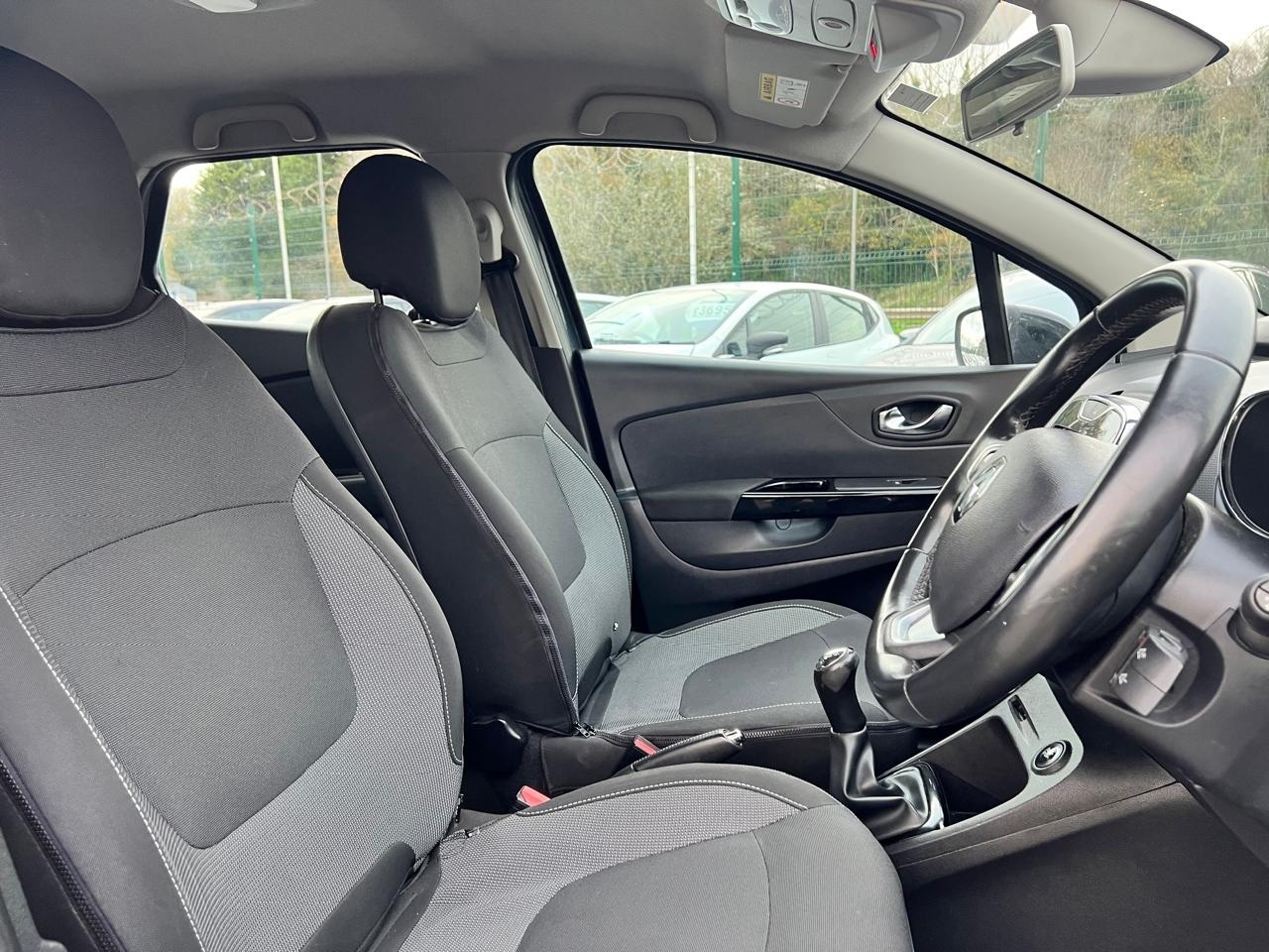 Used Renault Captur 2017 for sale - 77420607: Photo 15