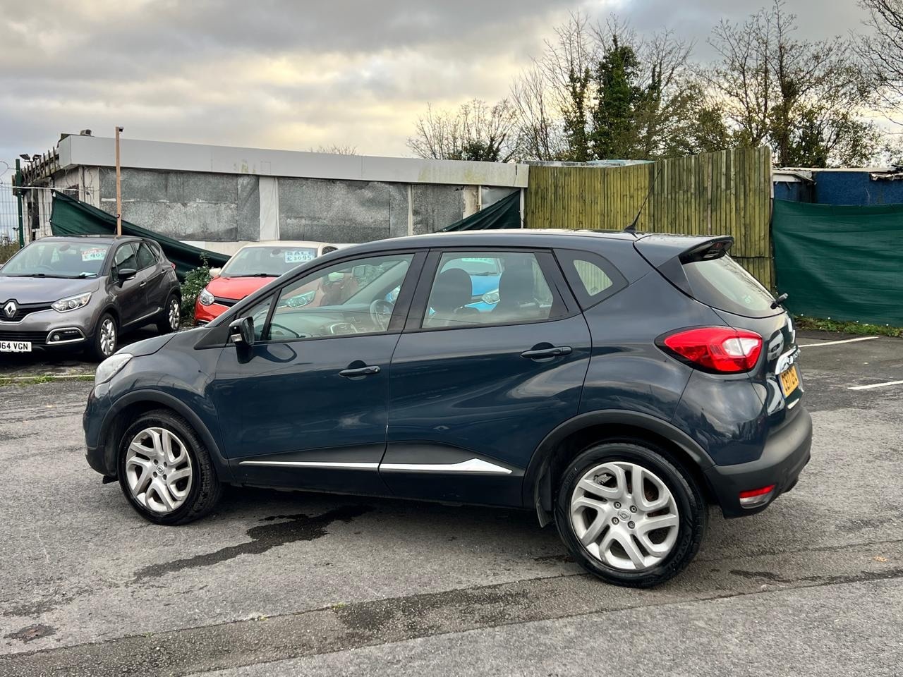 Used Renault Captur 2017 for sale - 77420607: Photo 9