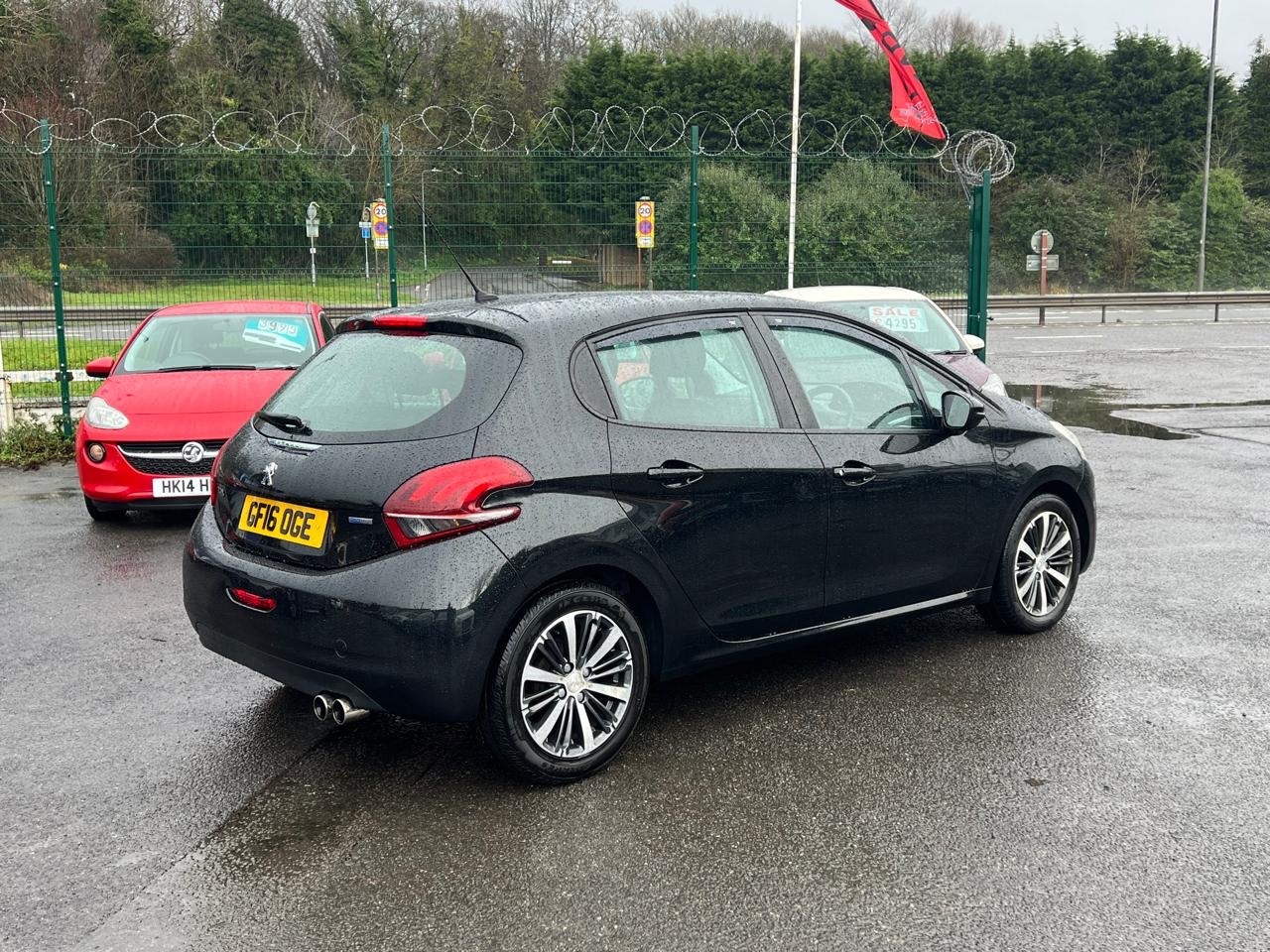 Used Peugeot 208 2016 for sale - 77570453: Photo 5