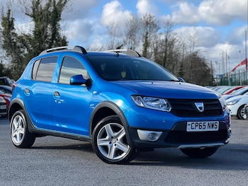 Used Dacia Sandero Stepway 2015 for sale - 79514196: Photo