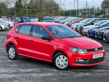 Used Volkswagen Polo 2015 for sale - 78311832: Photo